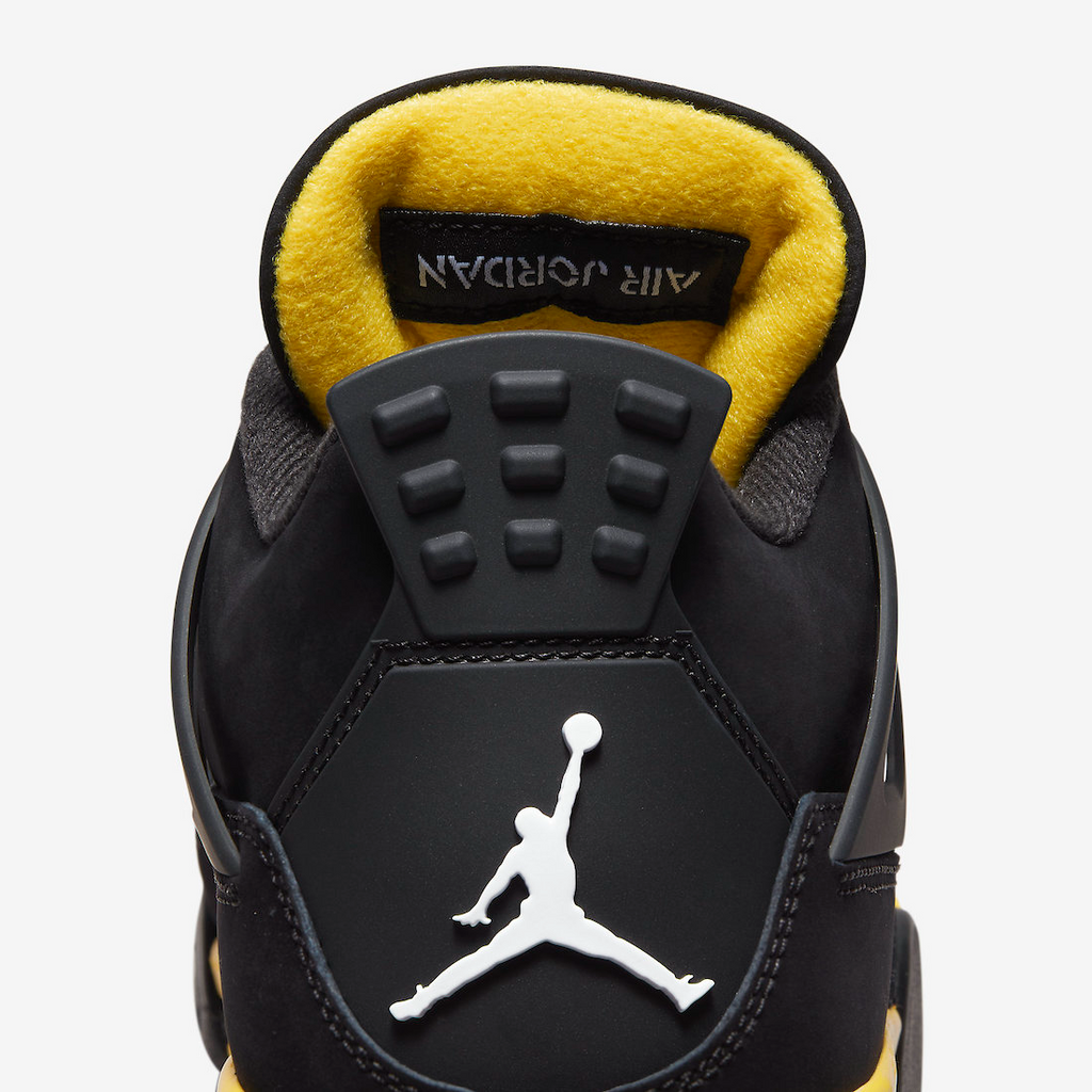 Jordan 4 Retro Thunder (2023)