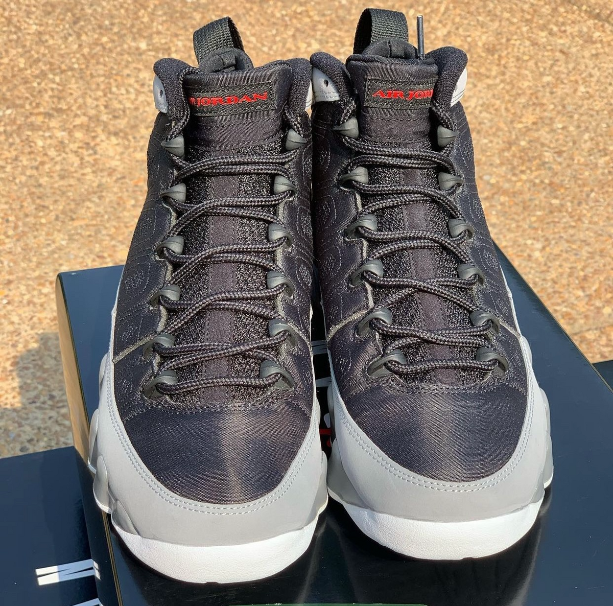 Jordan 9 Retro Particle Grey