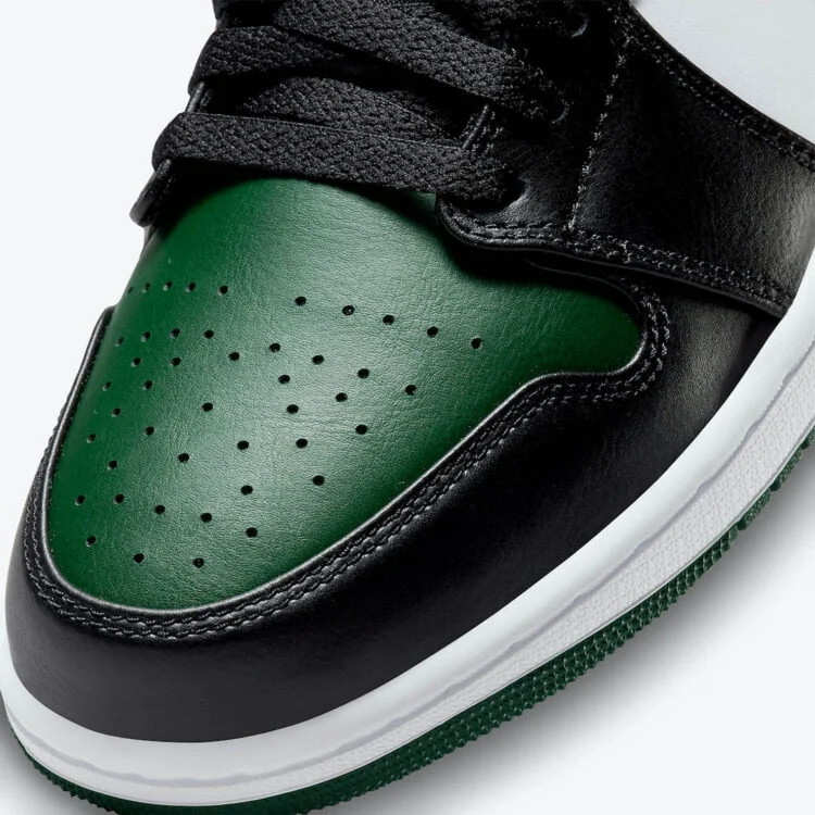Jordan 1 Low Green Toe