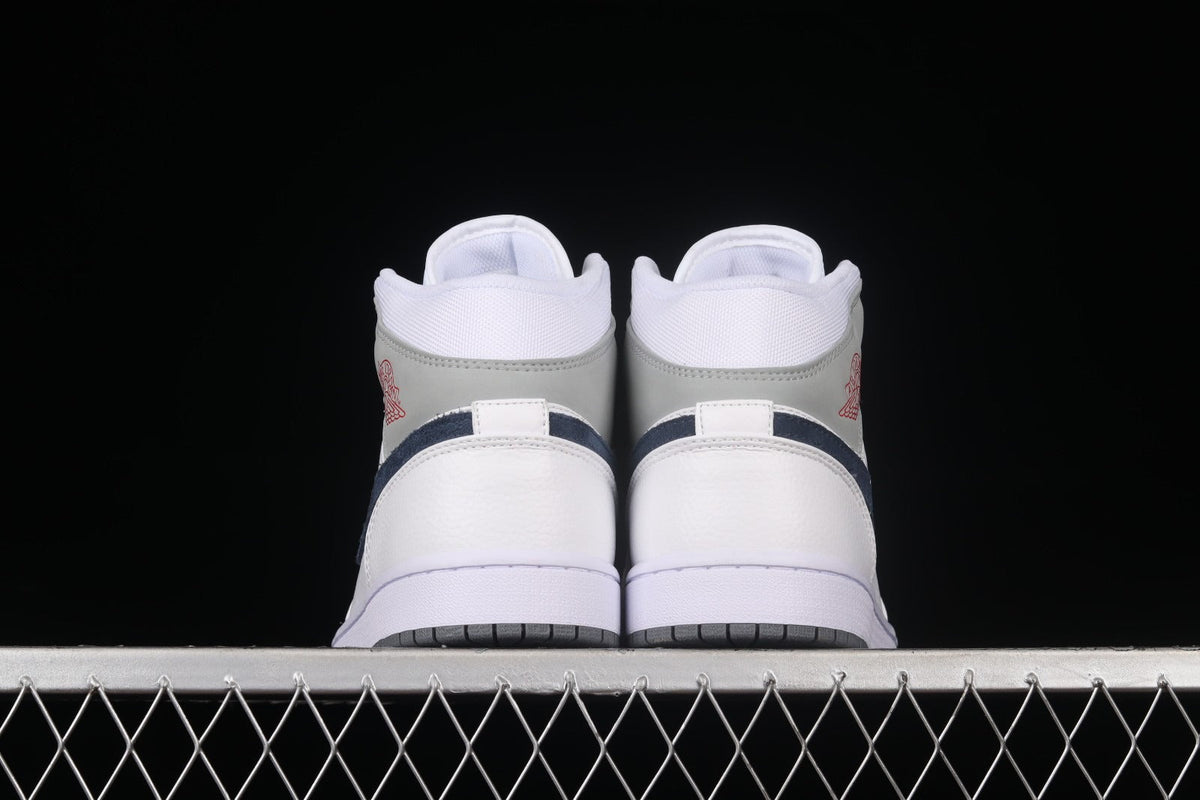Jordan 1 Mid Paris White